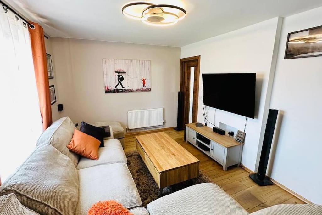 Villa Stunning 3 Bed House Sleeps6 à Nottingham Extérieur photo