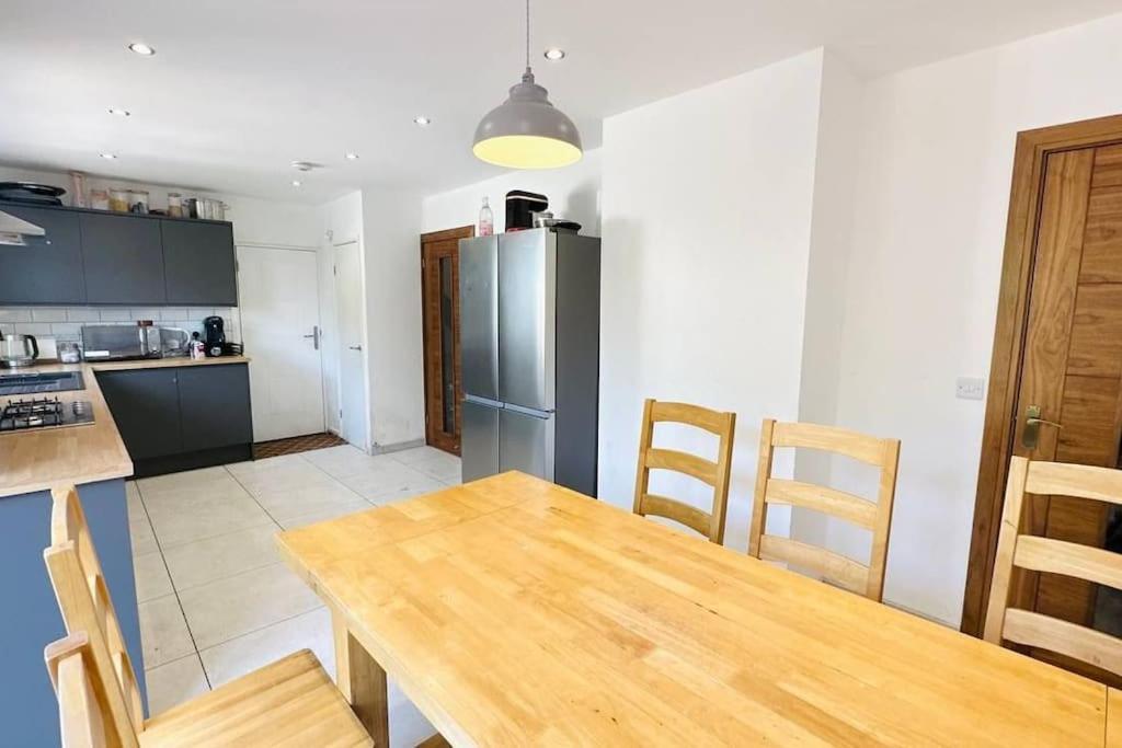 Villa Stunning 3 Bed House Sleeps6 à Nottingham Extérieur photo