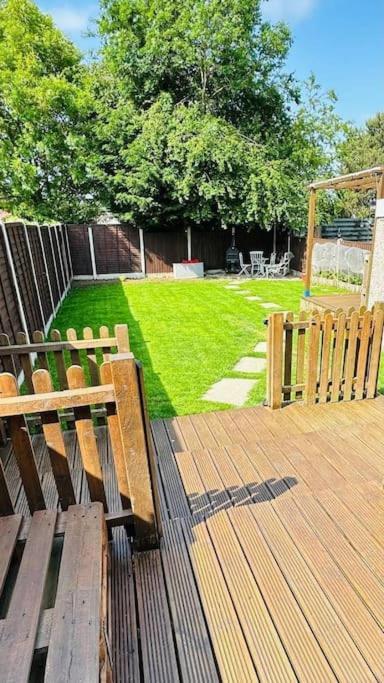 Villa Stunning 3 Bed House Sleeps6 à Nottingham Extérieur photo